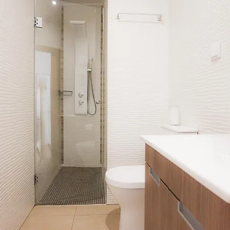 Villa Mongos - By Bedzy