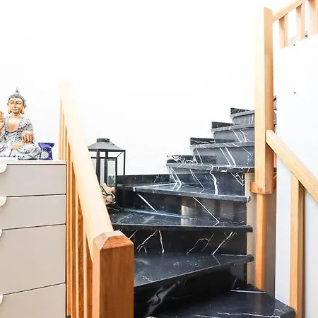 Villa Mongos - By Bedzy Alvor